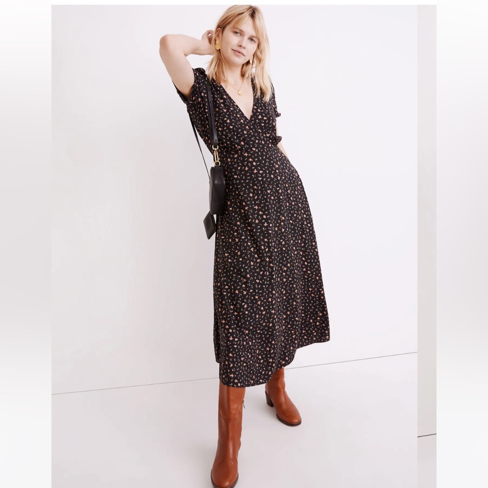 Madewell Puff-Sleeve Faux-Wrap Midi Dress in Stem Scatter